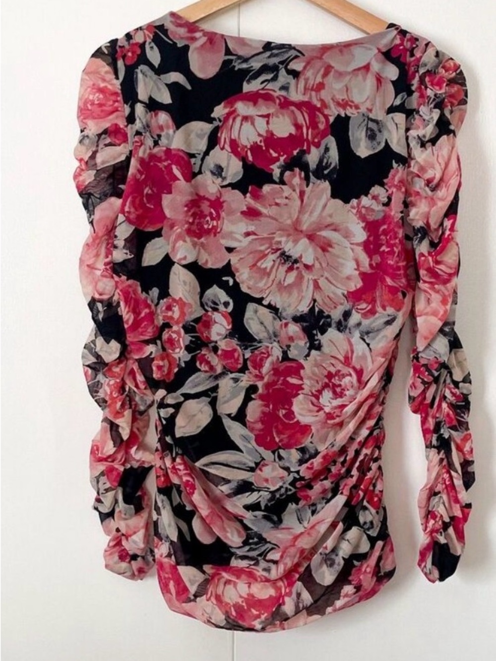 WHBM blouse - Picture 5 of 6